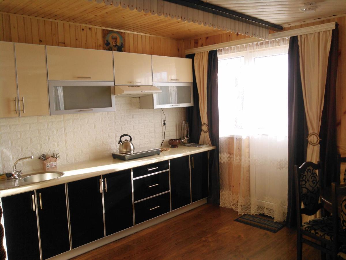 Сімейний Котедж Краєвид Mykulychyn Ngoại thất bức ảnh